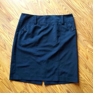 Black pencil skirt